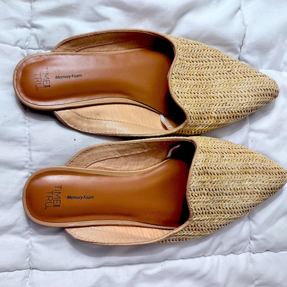 Woman’s slip on